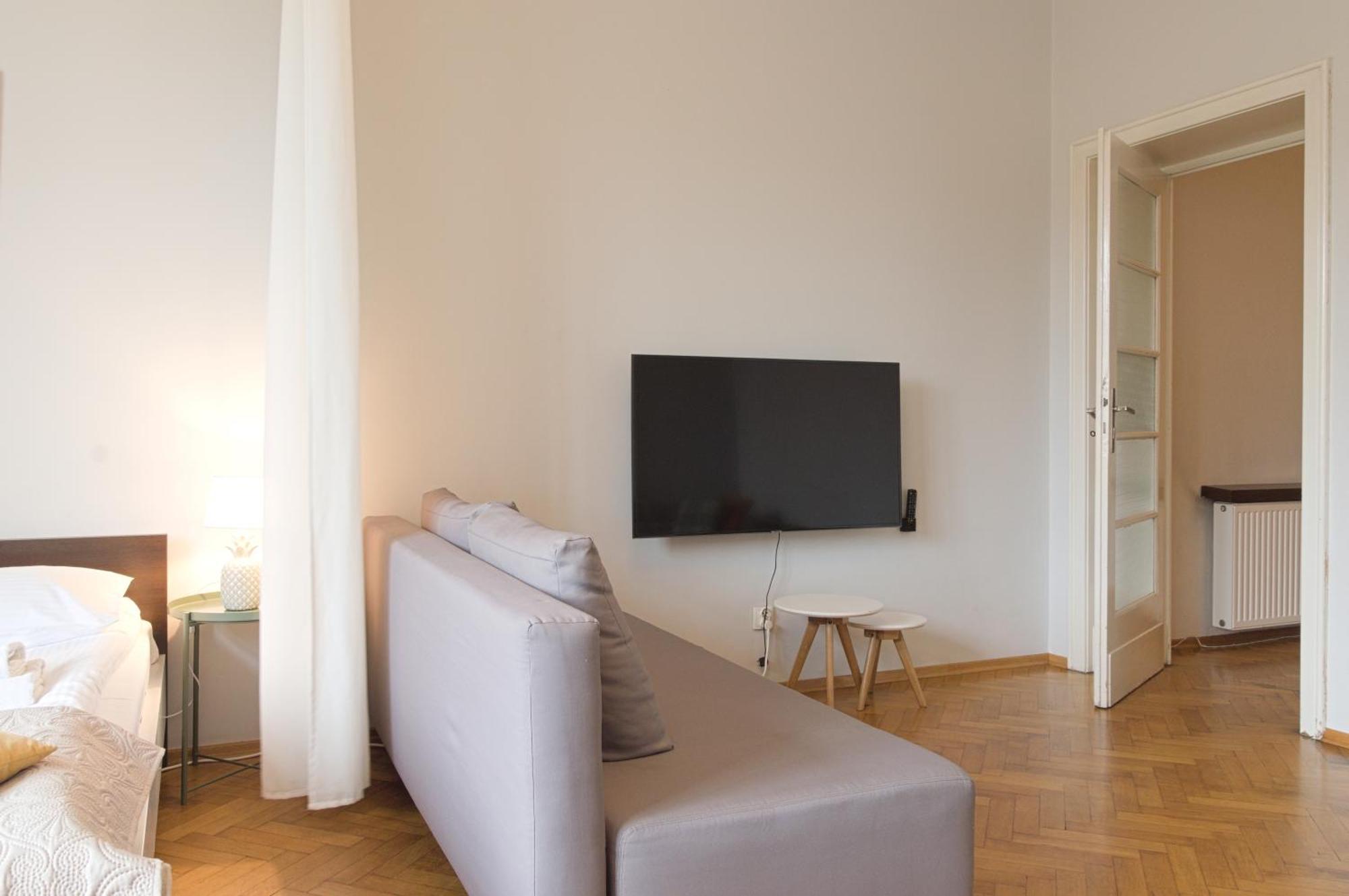 Unique Apartments Krasinskiego Street Красков Екстериор снимка