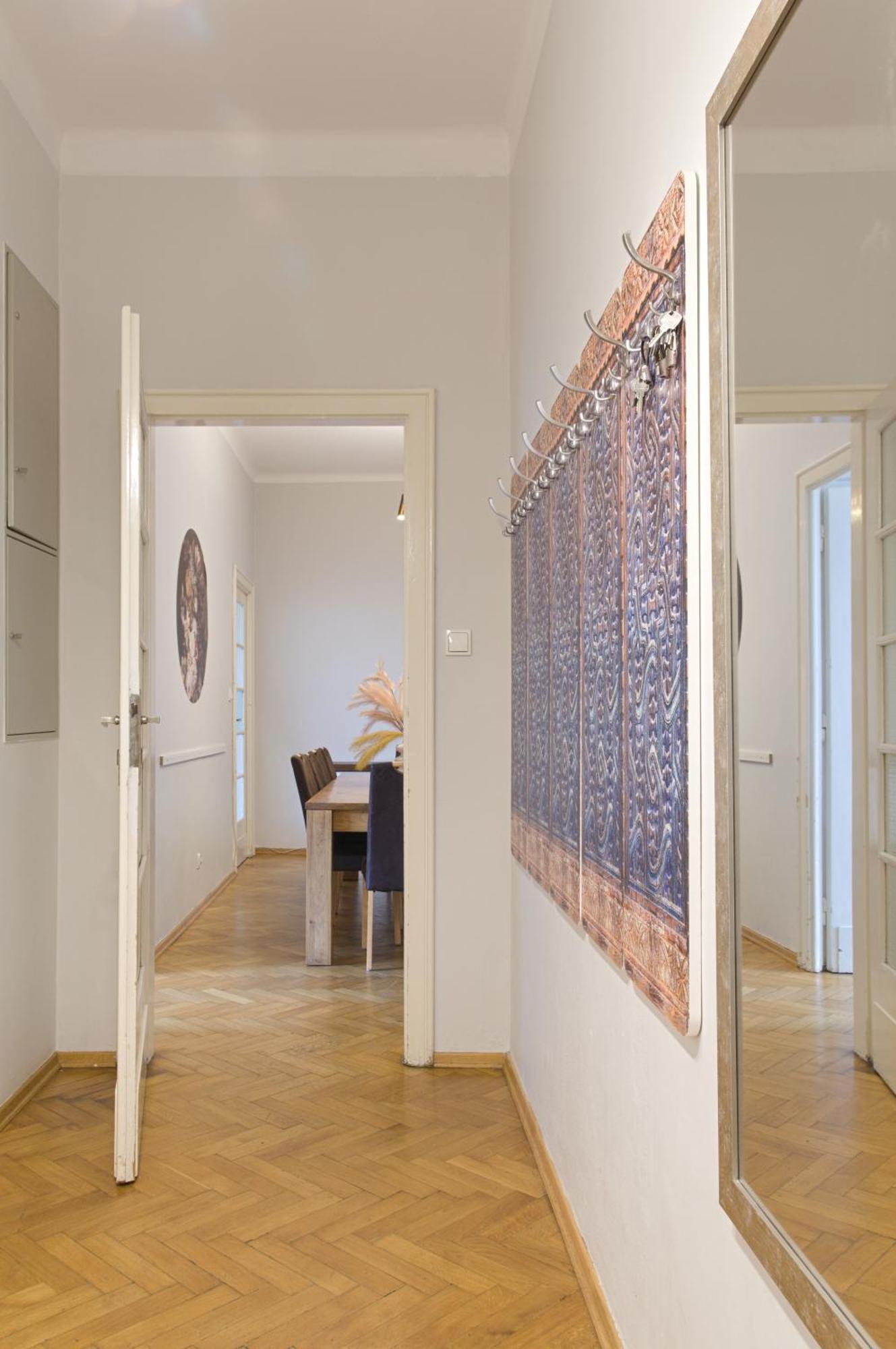 Unique Apartments Krasinskiego Street Красков Екстериор снимка