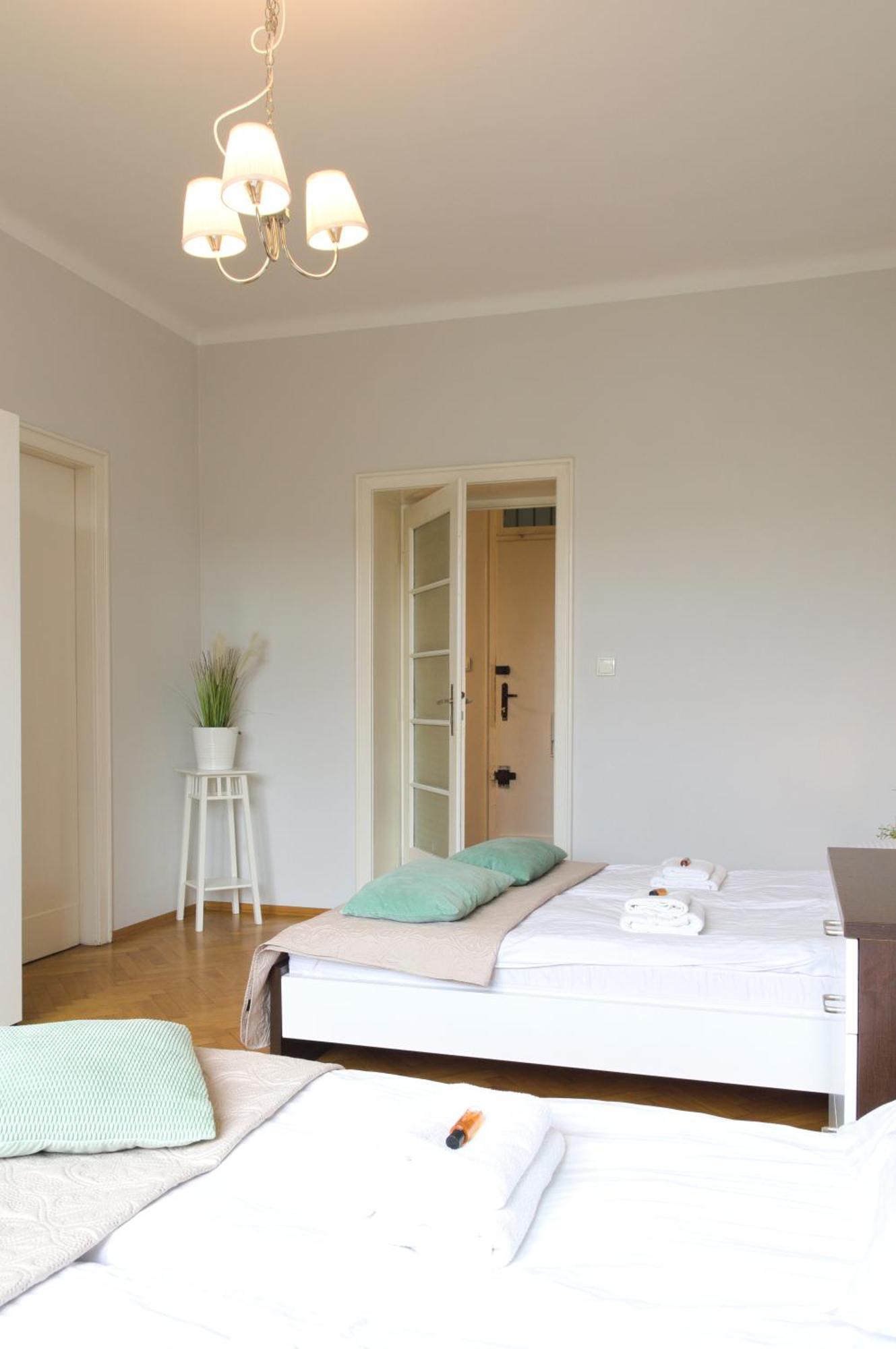 Unique Apartments Krasinskiego Street Красков Екстериор снимка