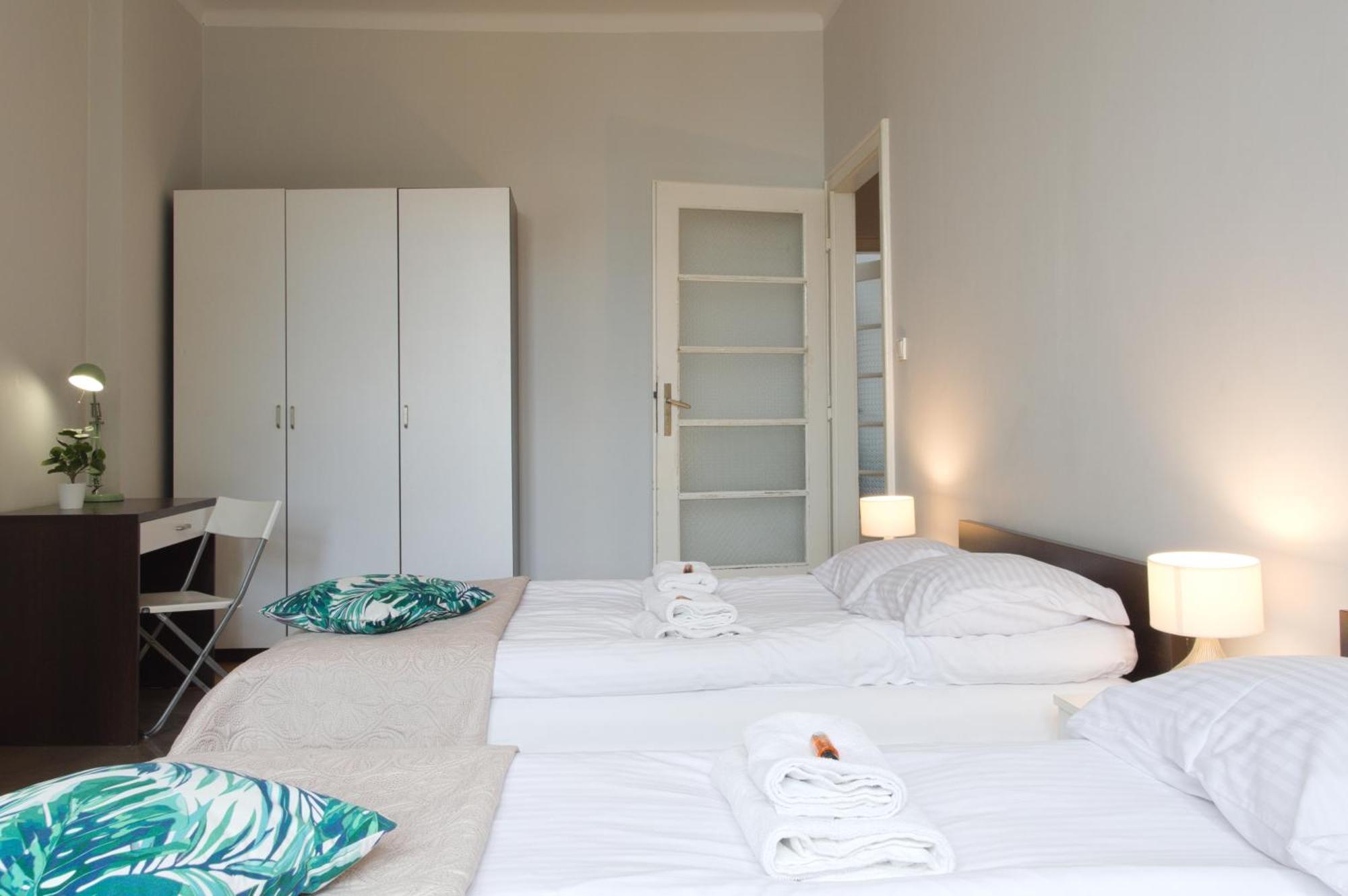 Unique Apartments Krasinskiego Street Красков Екстериор снимка